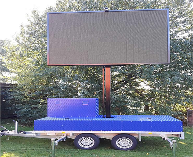 LED Display Screens in Trucks: A Promotional Application for Gas Station Brands